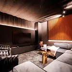 Villa Hideout - Elvin