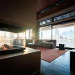 Hideout - Elvin * Levi